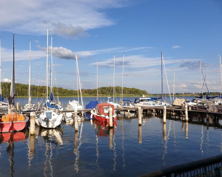 Steg-Haus am Seglerhafen